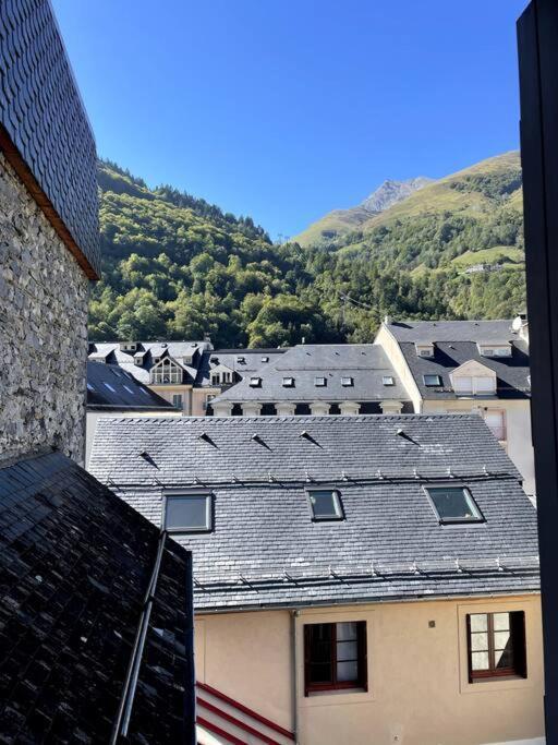 A 50M Du Centre & Des Telecabines, Nid Douillet Cauterets Exteriör bild