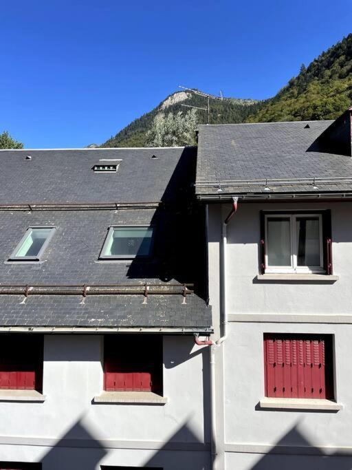 A 50M Du Centre & Des Telecabines, Nid Douillet Cauterets Exteriör bild